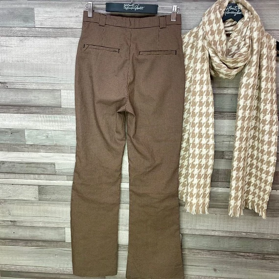 H&M kockás barna nadrág 164, GANT bézs nagy sál szett