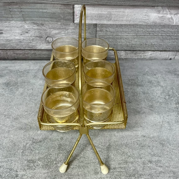 Vintage arany színű szocreál pálinkás készlet