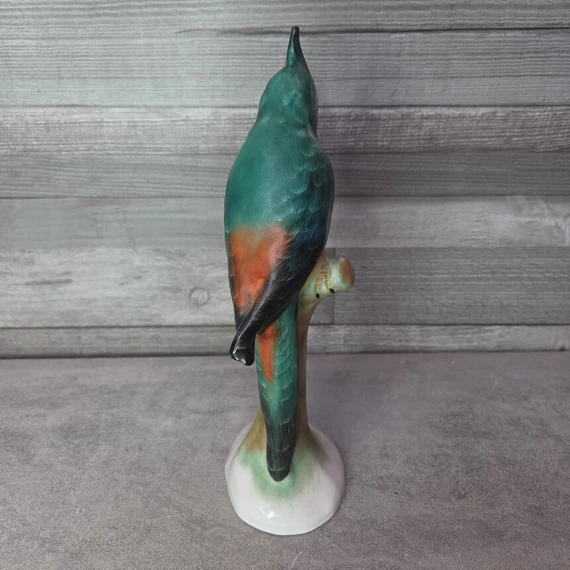 Bodrogkeresztúri porcelán papagáj figura