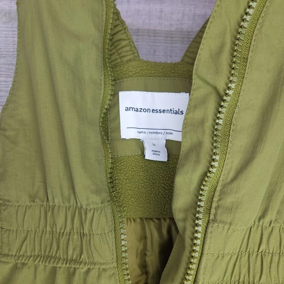 Amazon Essentials zöld kisfiú sínadrág, 98-104