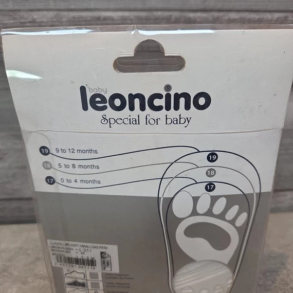 Leoncino narancssárga babacipő saját dobozában, 18