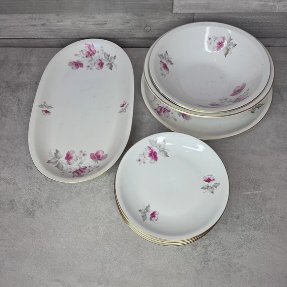 Alföldi porcelán aranyozott szélű teljes étkészlet, 22 db