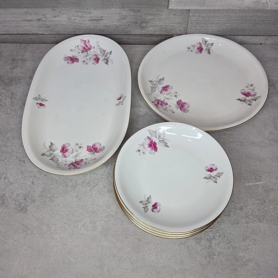 Alföldi porcelán aranyozott szélű teljes étkészlet, 22 db