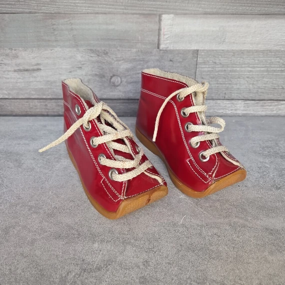 Vintage Brummel piros lakkbőr hatású cipő, 13