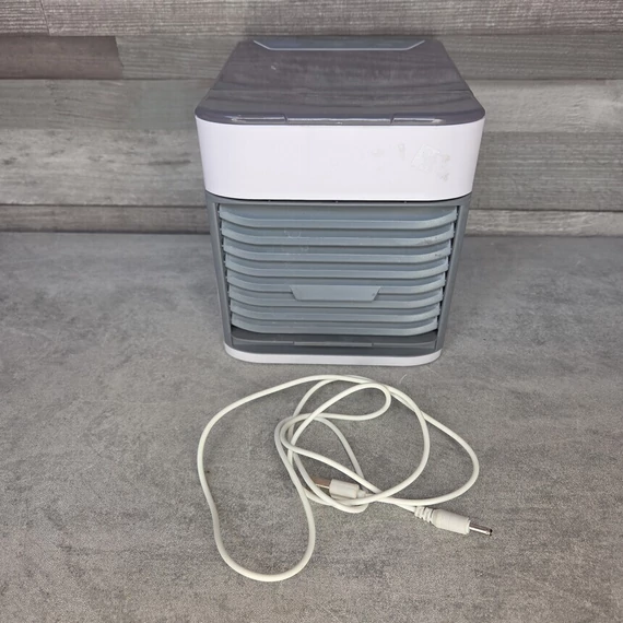 USB-s léghűtő készülék, mini klíma