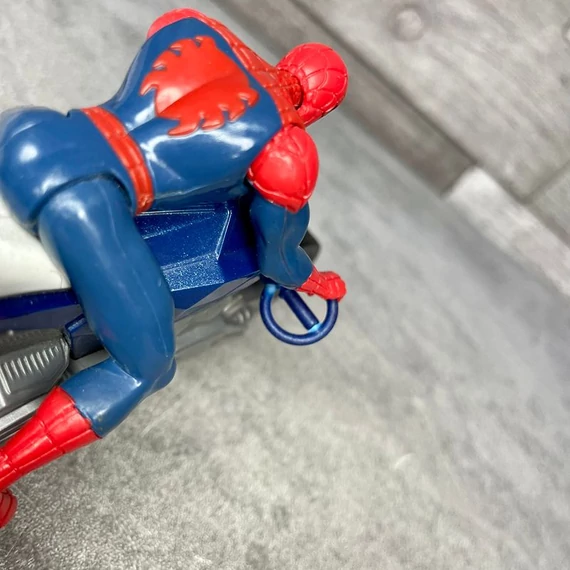 Marvel Hasbro 2013 piros-kék motoros Spiderman Pókember játék figura
