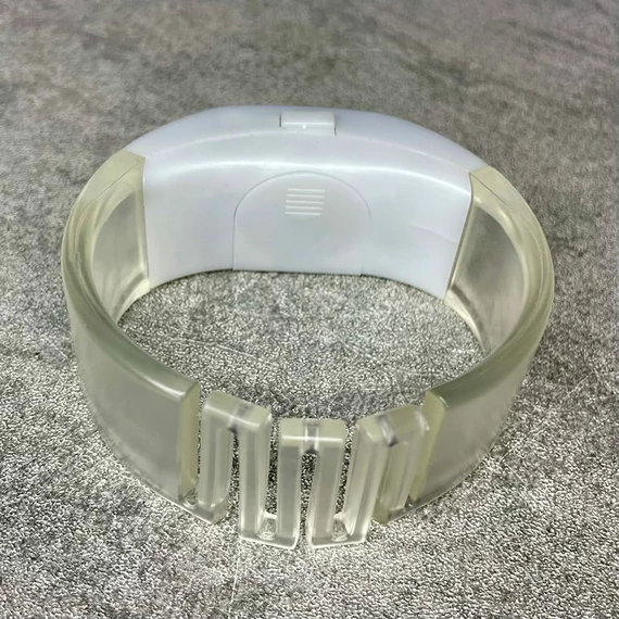 Alba Fehérvár színesen világító karperec