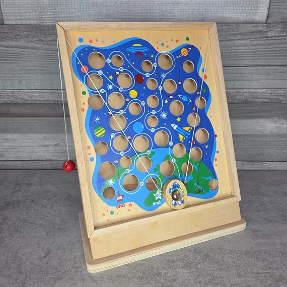 Fa ügyességi űrutazásos golyóvezető játék