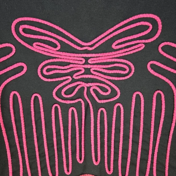 Yumi fekete ruha, rávarrt zsinór mintával, 44