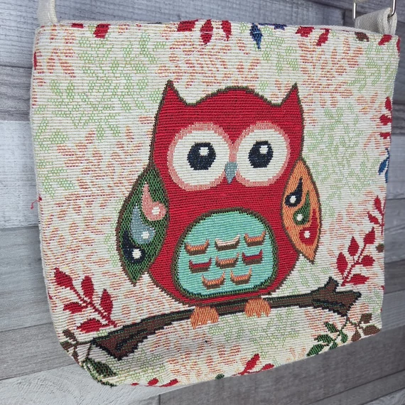 Kisméretű len hatású bagolymintás válltáska