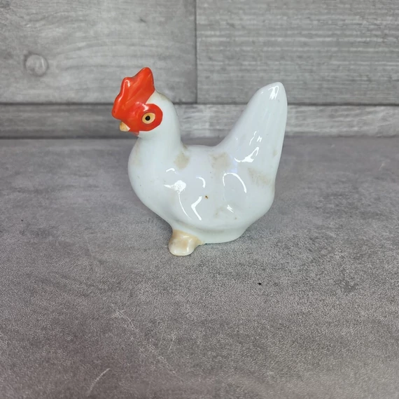 Kolozsvári porcelán tyúk figura