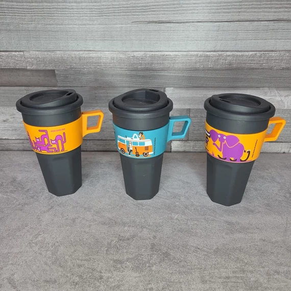 Cupler műanyag elviteles pohár többféle mintával