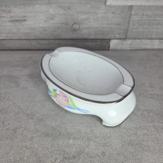 Karolina lengyel porcelán hamutartó