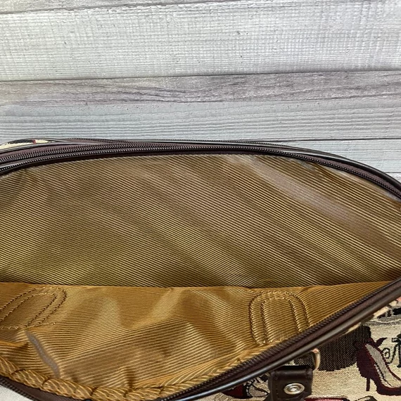 Marchand de Modes nagyméretű kézi táska