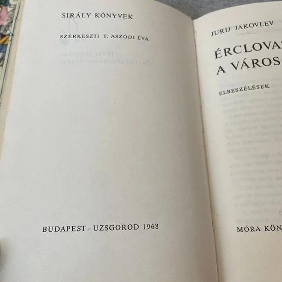 Bálint Ágnes: Szeleburdi Család; Jurij Jakovlev: Érclovas A Város Felett könyvcsomag