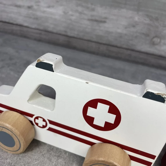 Little Dutch fa tűzoltó, mentőautó játék szett