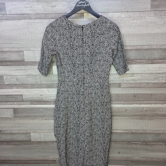 Orsay fekete-fehér csíkos elegáns női ruha, S