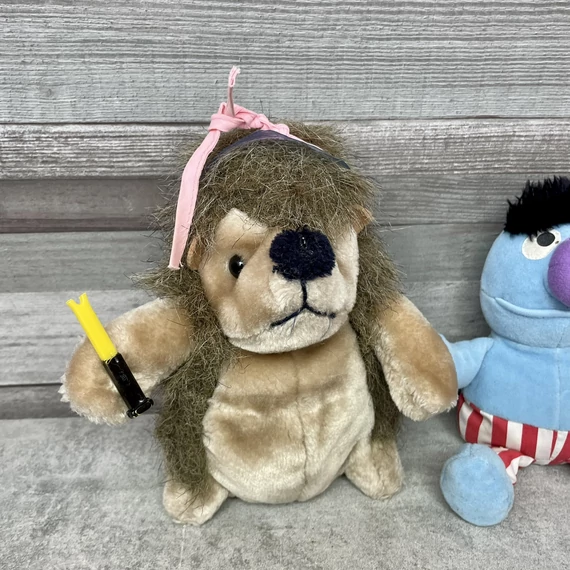 Szezám utca Henry, lila manó, szerszámos süni retro plüss figura szett