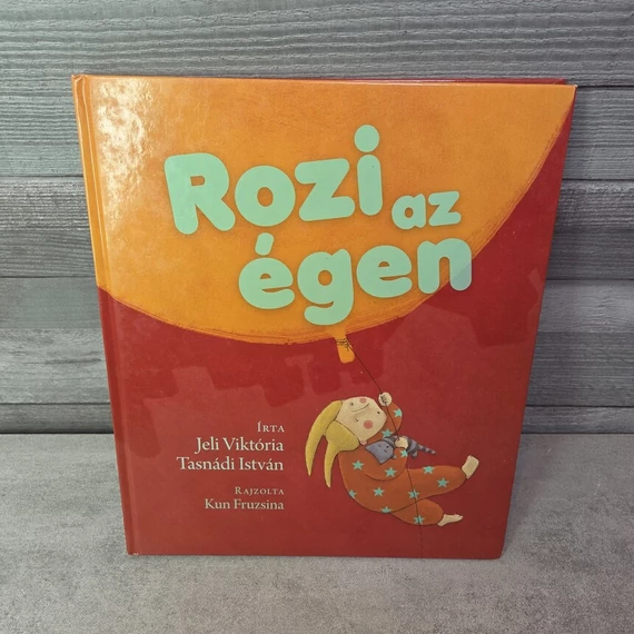 Jeli Viktória: Rozi az égen, könyv