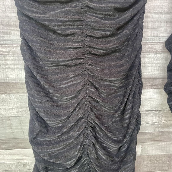 Psychollyer fekete ruha S-MPsychollyer pánt nélküli fekete ruha S-M