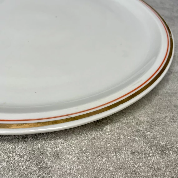 Zsolnay Pécs ÁFÉSZ aranyozott szélű kerek porcelán kínáló tál