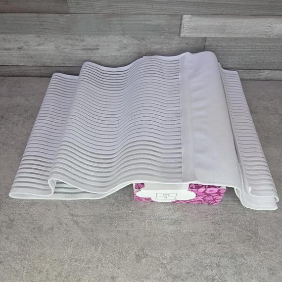 Chicco mammy szülés utáni hasleszorító pánt, M