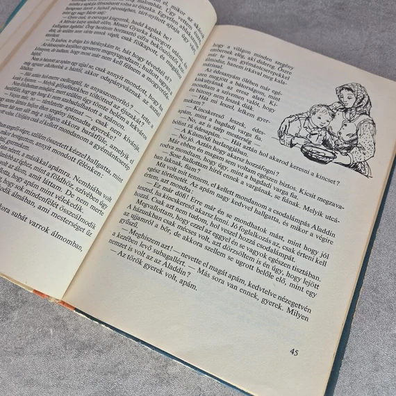 Móra Ferenc: Dióbél királyfi, Kincskereső kisködmön könyvcsomag