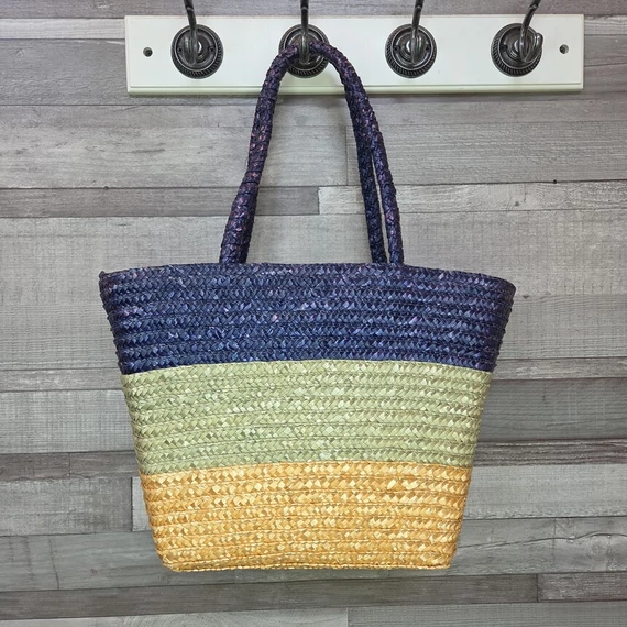 Csíkos szalma strandtáska
