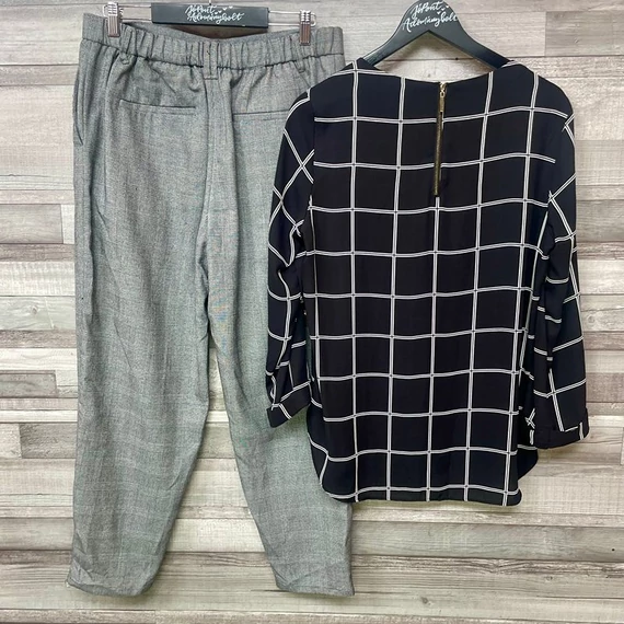 Bershka szürke-fekete nadrág, Atmosphere fekete-fehér kockás blúz L-es szett