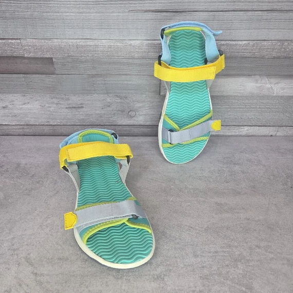 Reserved zöld gyerek szandál, 34