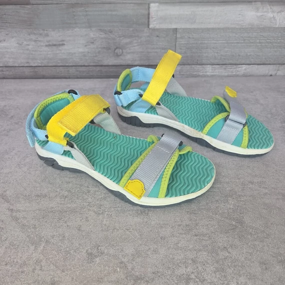 Reserved zöld gyerek szandál, 34