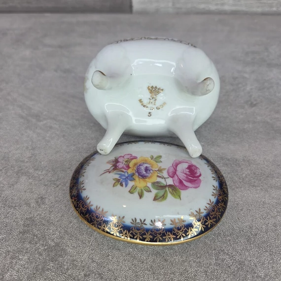 Martinroda német porcelán négylábú rózsa mintás ékszertartó