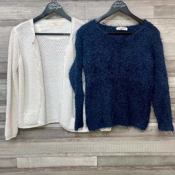 ZaraKnit kötött fehér kardigán, Queen's sötétkék pulóver szett S