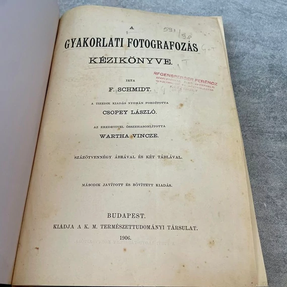 F. Schmidt: A gyakorlati fotografozás kézikönyve
