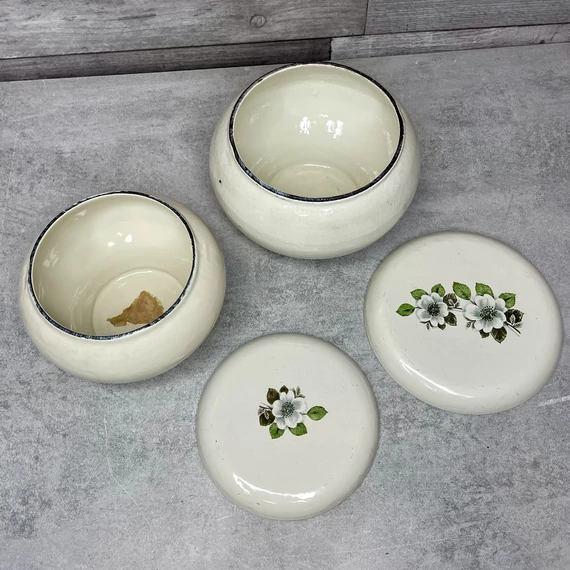 Vintage zomános virágmintás edény szett