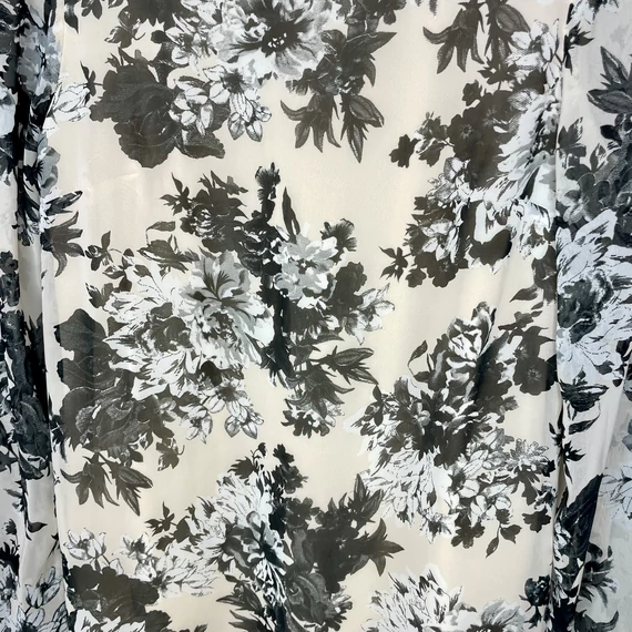 Atmosphere púderszínű fekete mintás női ruha 34