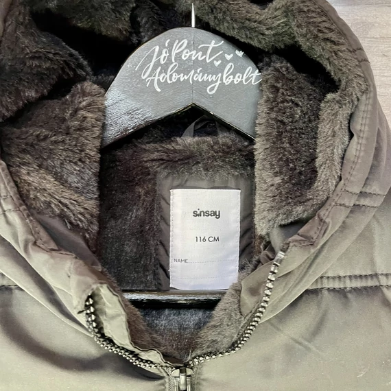 Sinsay fekete bundás gyerek kabát 116