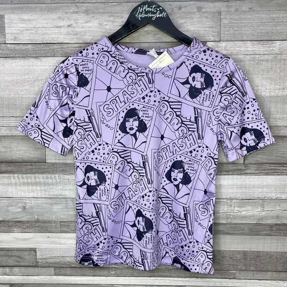 Lila képregénymintás női felső S