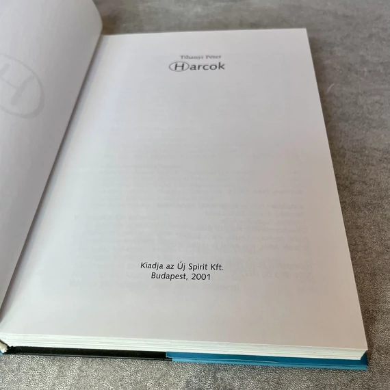 Tihanyi Péter: Harcok, extra beszélgetések T.P.-vel, könyv