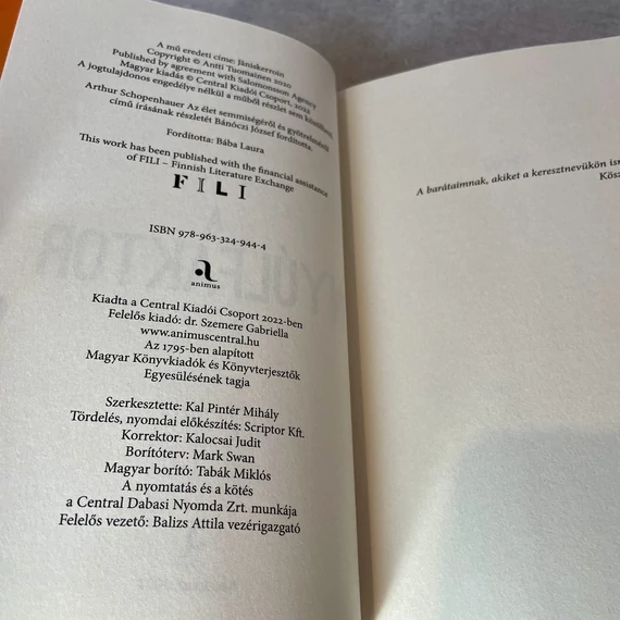 Antti Tuomainen: A Nyúl Faktor, könyv