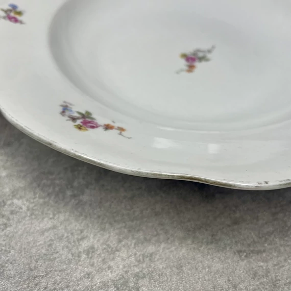 Zsolnay Pécs virágos aranyozott szélű porcelán tányér szett