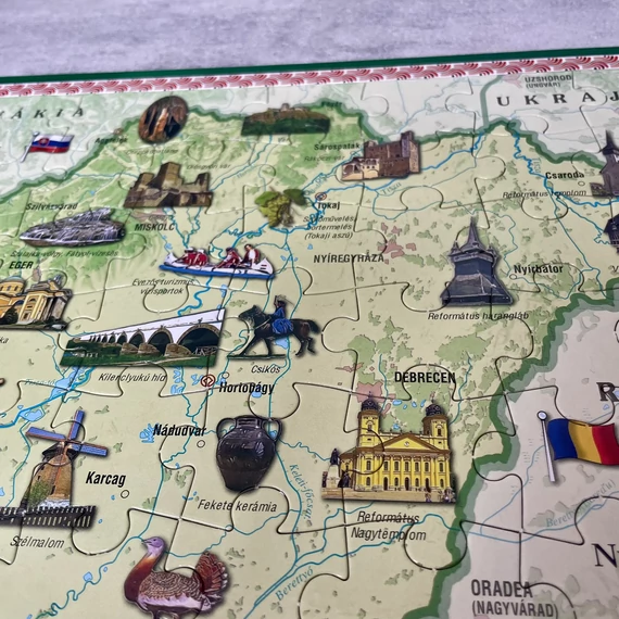 Magyarország Puzzle-könyv 48 darabos kirakóval