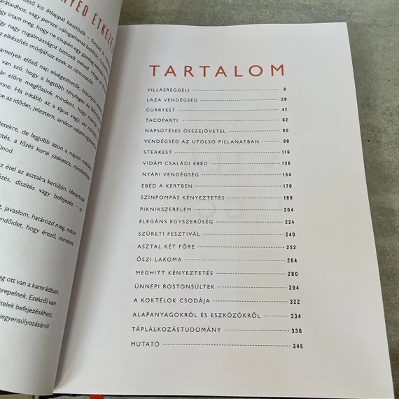 Jamie Oliver: Együtt, feledhetetlen könnyed étkezések, könyv