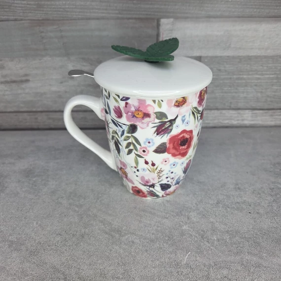 Tavaszi mintás kerámia bögre fém teaszűrő betéttel