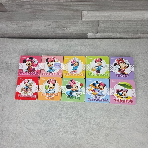Disney Minnie 10 kartonkönyv, könyv