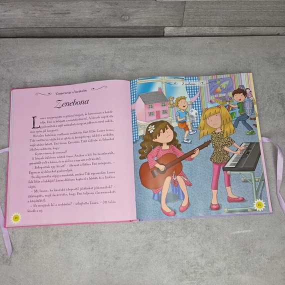 Szupersztár ​a barátnőm, könyv