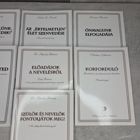 Kismarosi Boldogasszony Háza kiadványcsomag, könyv