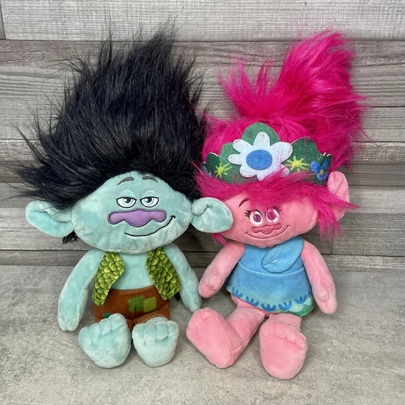 Trollok világa: Ágas, Pipacs játék plüss figura szett