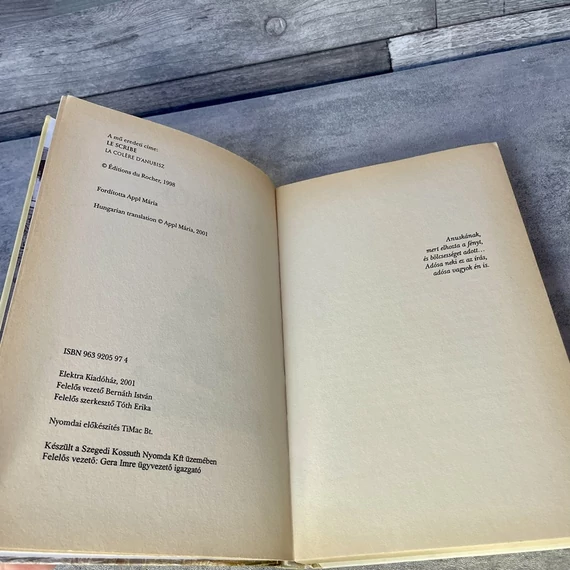 John Petrie: Az írnok, Anubisz haragja I. könyv