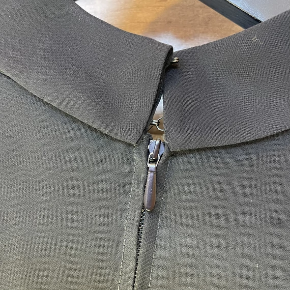 Fekete-narancssárga mintás női hosszú ruha 36